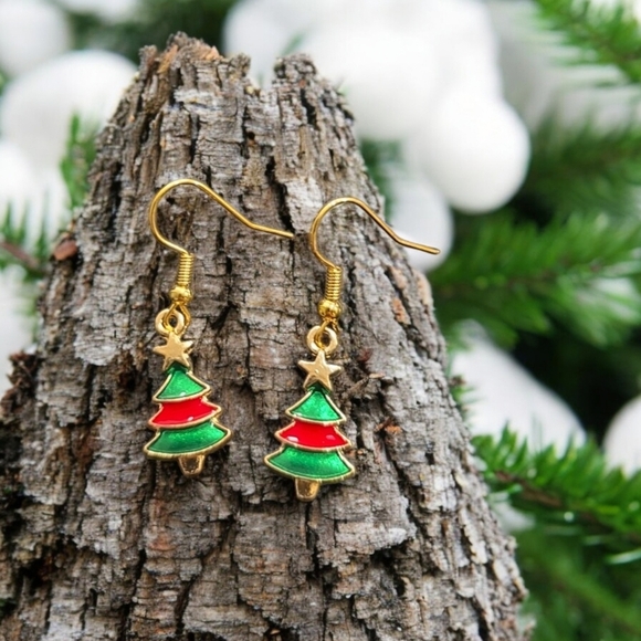 Christmas Tree Holiday Festive Dangle Earrings - Picture 1 of 2